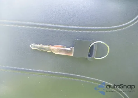 2006 Suzuki Grand Vitara Luxury from USA, damaged, VIN JS3TE947464101961